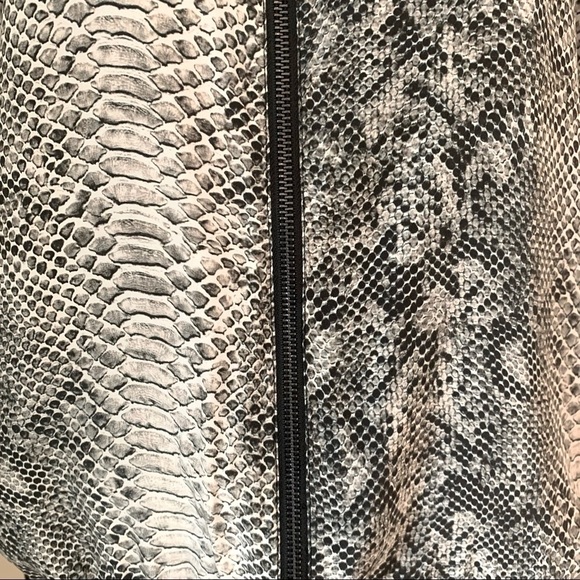 GOLD HAWK Silk Python Snake Print Bomber Jacket Zip Front Size S - Picture 7 of 14